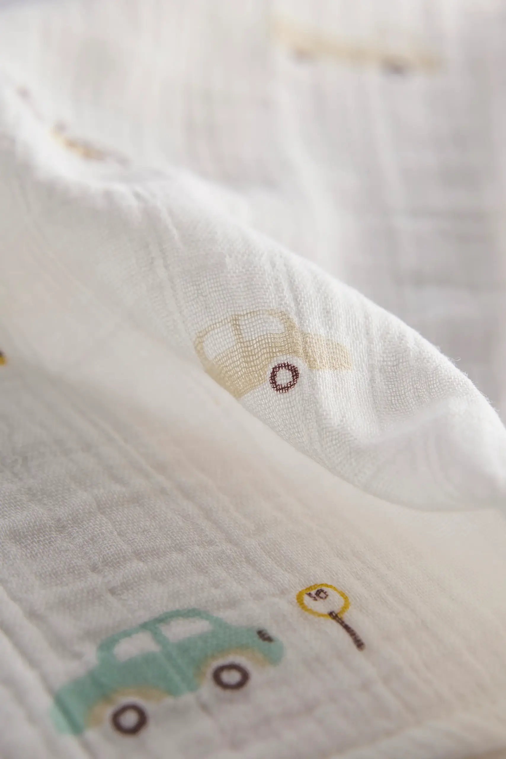 CloudSoft Muslin Towels (Set of 5) - Image 3