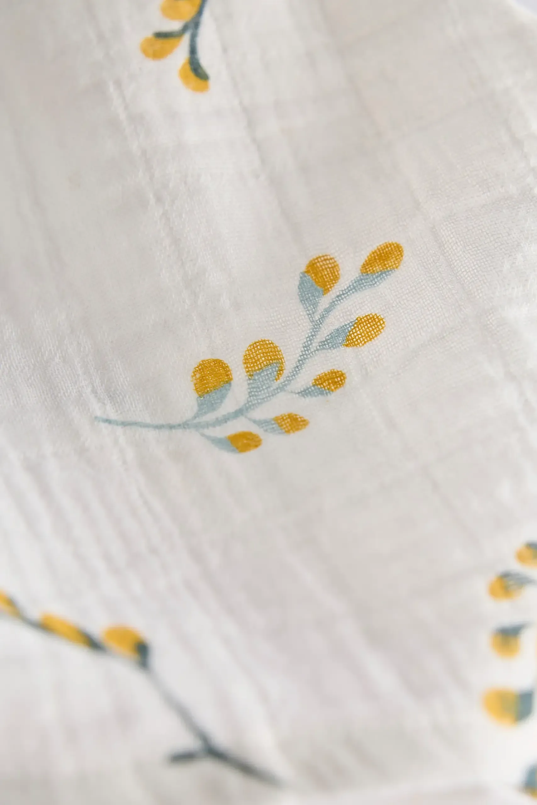 CloudSoft Muslin Towels (Set of 5) - Image 5