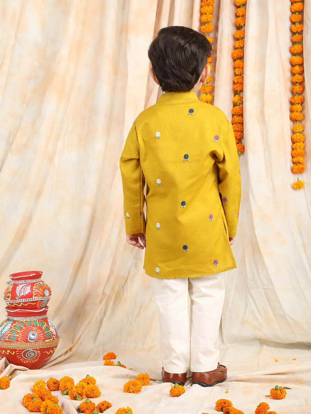 Kesari Veer Kurta Set - Image 3